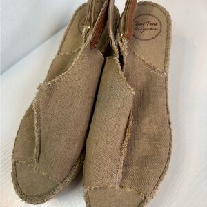 Toni Pons Origins Women’s Tan Canvas Espadrille Slingback